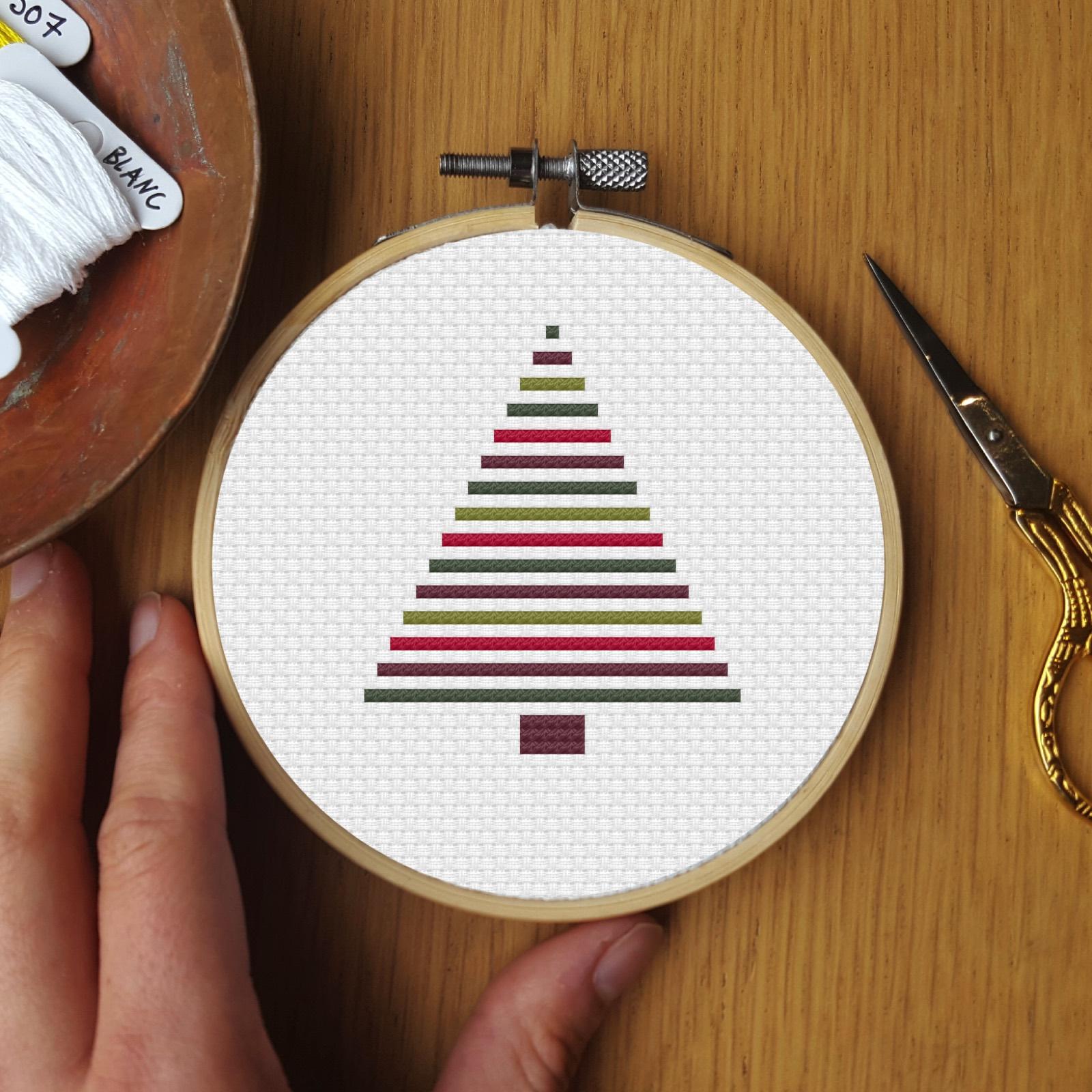 Mini Christmas Tree cross stitch pattern